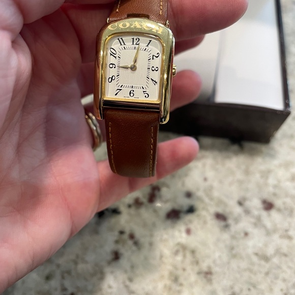 Coach watch - Picture 4 of 6